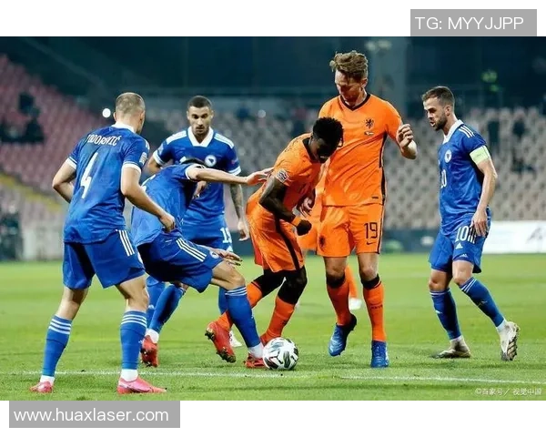 荷兰中后场足球明星的崛起与影响力分析